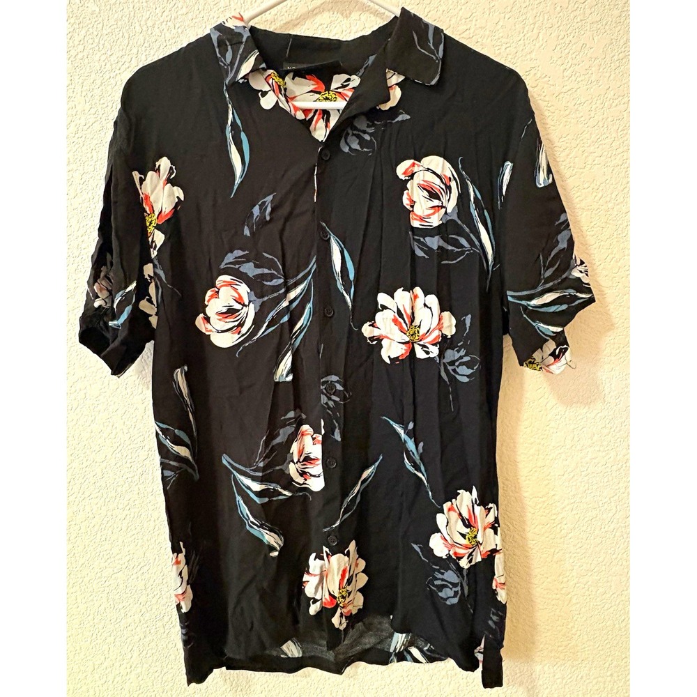 No Boundaries Mens M Floral Short Sleeve Button-Up Shirt 38-40